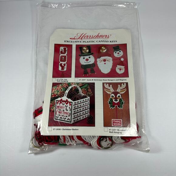 JOY WALL HANGING--Christmas--Holly--Word--Mesh-Plastic Canvas Holiday Kit. VTG! - Picture 4 of 5